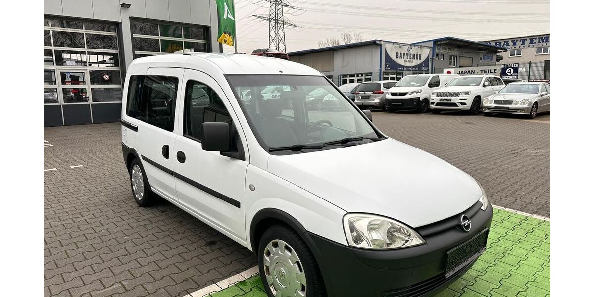 Opel Combo 89.000 km 2.750 &euro; Bottrop 46238