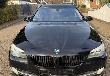 BMW 520 303.900 km 5.999 &euro; Ratingen 40885