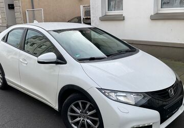 Honda Civic 119.586 km 8.400 &euro; Solingen 42719