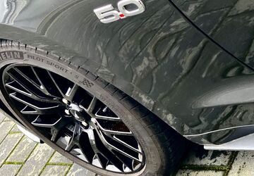 Ford Mustang 33.874 km 42.500 &euro; Solingen 42653