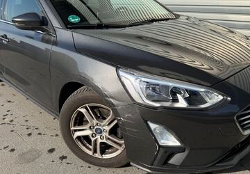 Ford Focus 87.522 km 10.500 &euro; Wuppertal 42285