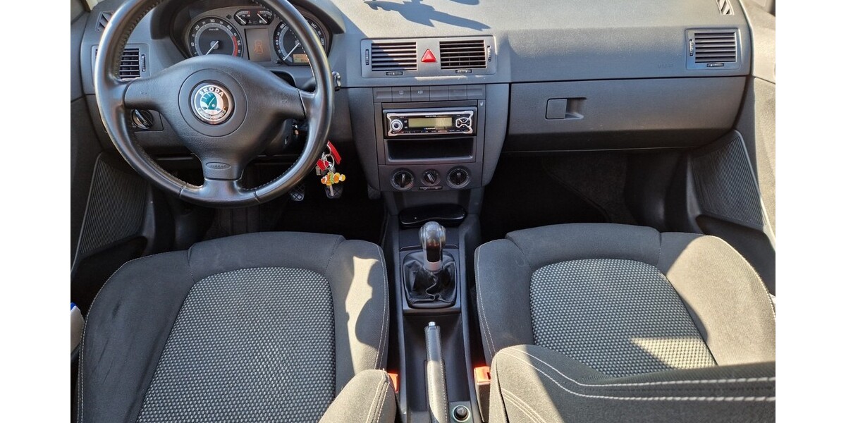 Skoda Fabia 389.000 km 1.380 &euro; Dormagen 41539