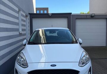 Ford Fiesta 80.000 km 8.200 &euro; Monheim 40789