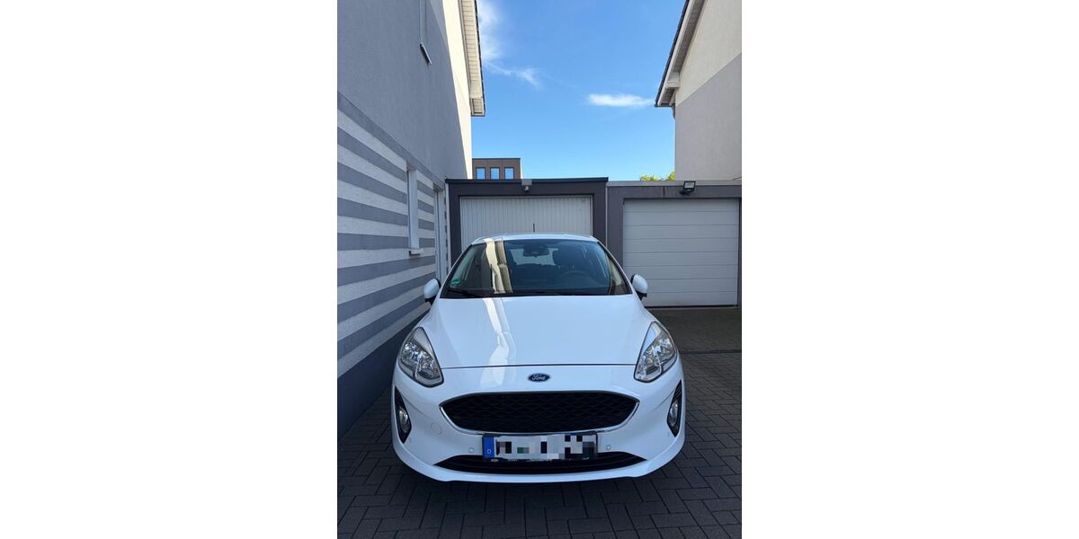 Ford Fiesta 80.000 km 8.200 &euro; Monheim 40789