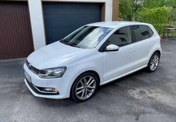 VW Polo 127.000 km 9.800 &euro; Langenfeld 40764