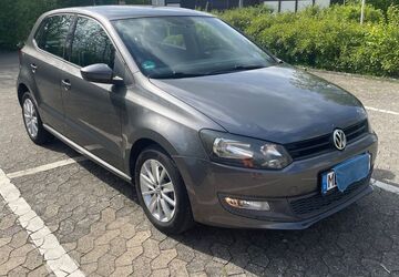 VW Polo 65.475 km 5.750 &euro; Ratingen 40883