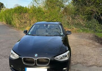 BMW 118 330.200 km 5.600 &euro; Düsseldorf 40223