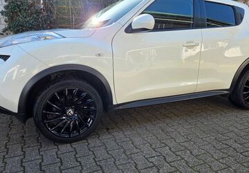 Nissan Juke 197.415 km 5.350 &euro; Oberhausen 46149