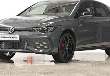 VW Golf 4.990 km 47.980 &euro; Wuppertal 42109