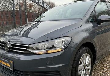 VW Touran 28.628 km 28.900 &euro; Essen 45355