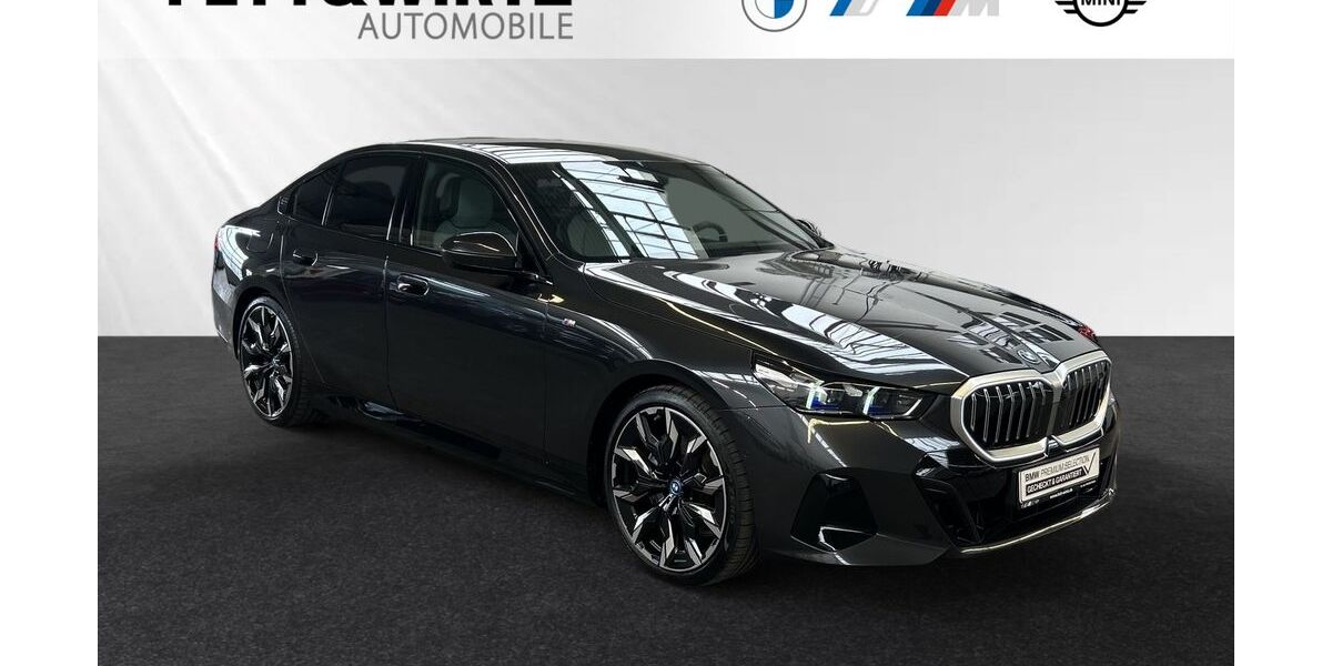 BMW i5 19.100 km 59.800 &euro; Moers 47441