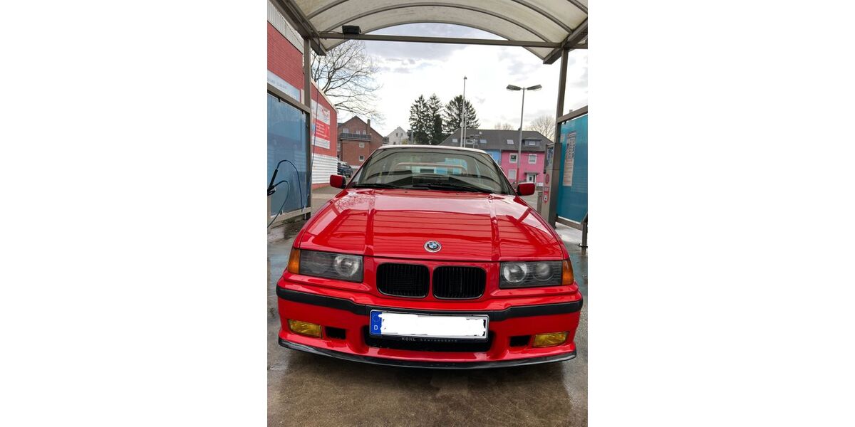 BMW 318 264.000 km 3.300 &euro; Solingen 42651