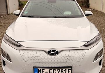 Hyundai KONA Elektro 34.000 km 21.500 &euro; Monheim 40789