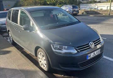 VW Sharan 230.000 km 7.999 &euro; Neuss 41462