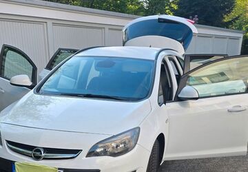 Opel Astra 180.000 km 4.100 &euro; Düsseldorf 40215