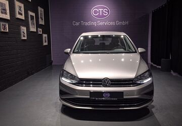 VW Golf 39.144 km 17.900 &euro; Düsseldorf 40476