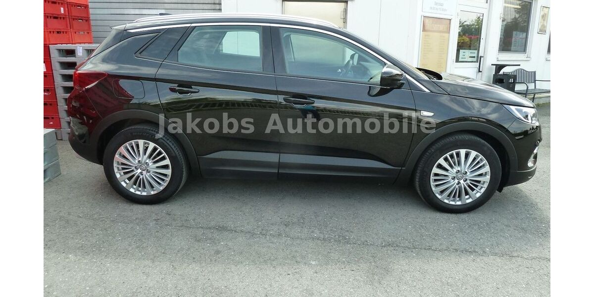 Opel Grandland (X) 110.000 km 12.900 &euro; Duisburg 47269