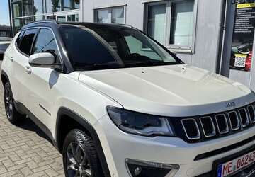 Jeep Compass 59.780 km 16.990 &euro; Haan 42781
