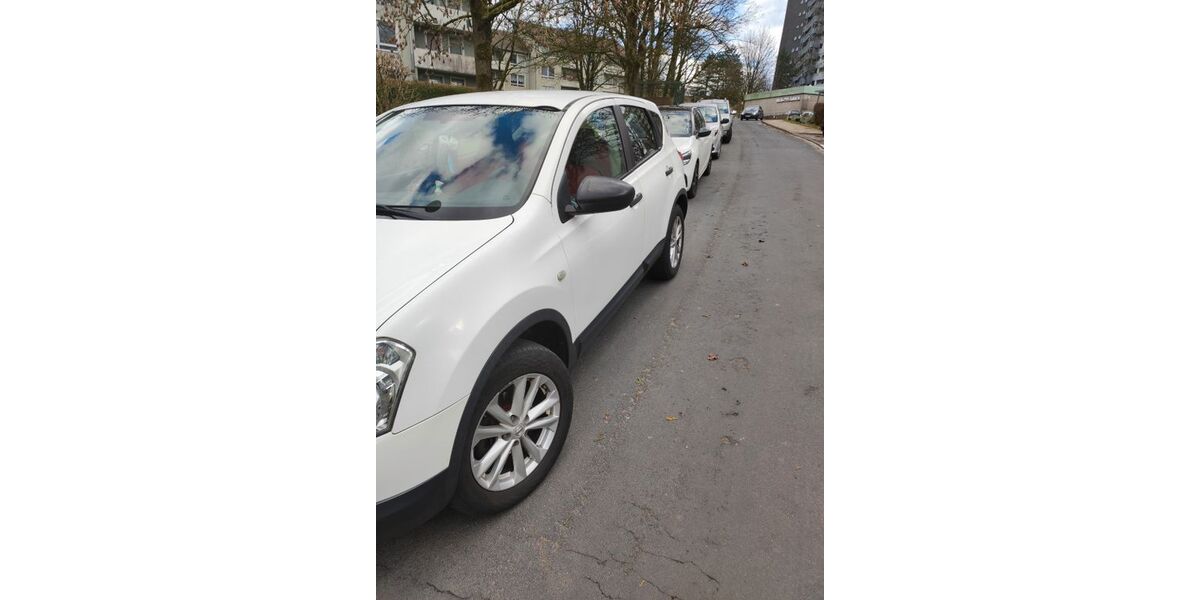 Nissan Qashqai 168.500 km 3.400 &euro; Remscheid 42899