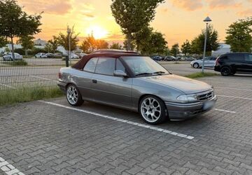 Opel Astra 203.000 km 2.750 &euro; Moers 47441