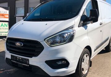 Ford Transit Custom 28.010 km 17.990 &euro; Gelsenkirchen 45886