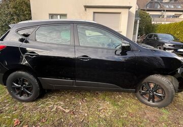Hyundai ix35 111.940 km 9.999 &euro; Burscheid 51399