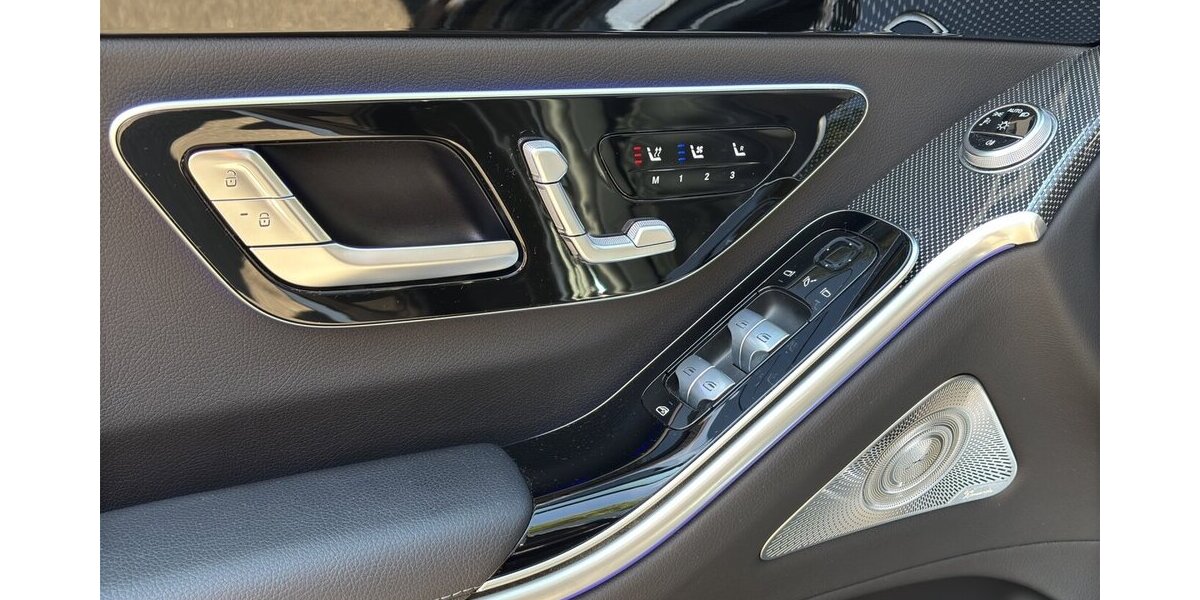 Mercedes-Benz S 350 d AMG MBUX Pano 360° HuD Burm Sitzklim 34.221 km 81.900 &euro; Wuppertal 42327