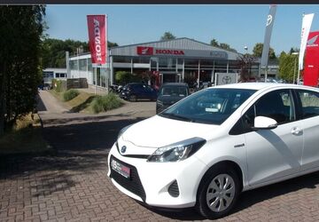 Toyota Yaris 28.499 km 11.250 &euro; Ratingen 40882