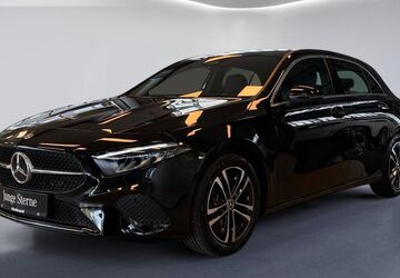 Mercedes-Benz A 200 17.202 km 31.680 &euro; Krefeld 47800