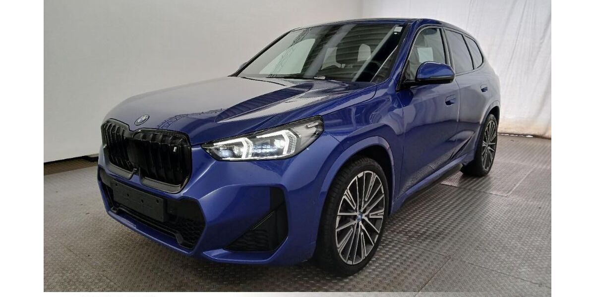 BMW iX1 8.000 km 45.999 &euro; Meerbusch 40668